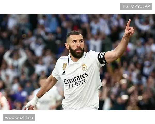 本泽马与C罗:终结效率及战术角色对比分析 本泽马与C罗:终结效率及战术角色对比分析