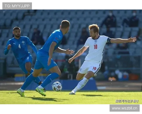 杜埃与迪巴拉脚下技术对比:细腻度、创造性与进攻效率差异 杜埃与迪巴拉脚下技术对比:细腻度、创造性与进攻效率差异