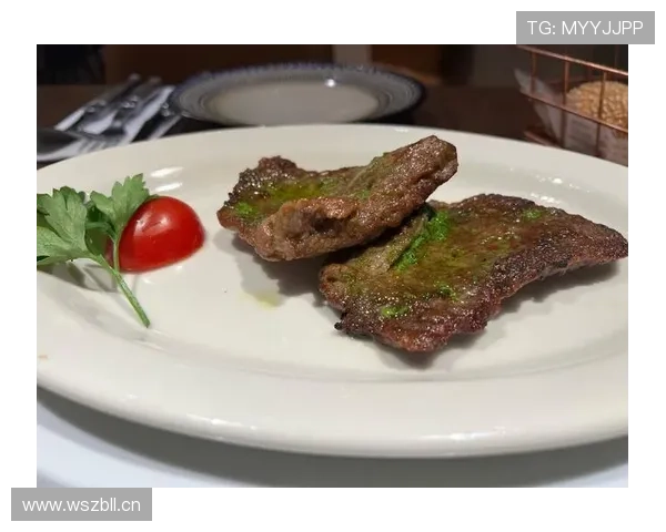 保罗·乔治家的狗都吃有机牛排？