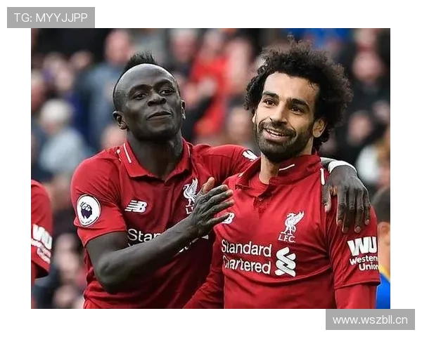 马内与萨拉赫在进攻位置上形成分散驱动及空间利用差异