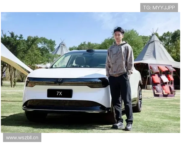 高亭宇赛场上稳如老干部，私底下却像网红爱买买买？