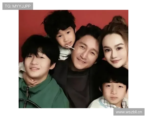 邹市明家里那套智能厨房比我房租都贵，拳王还是生活大佬欸